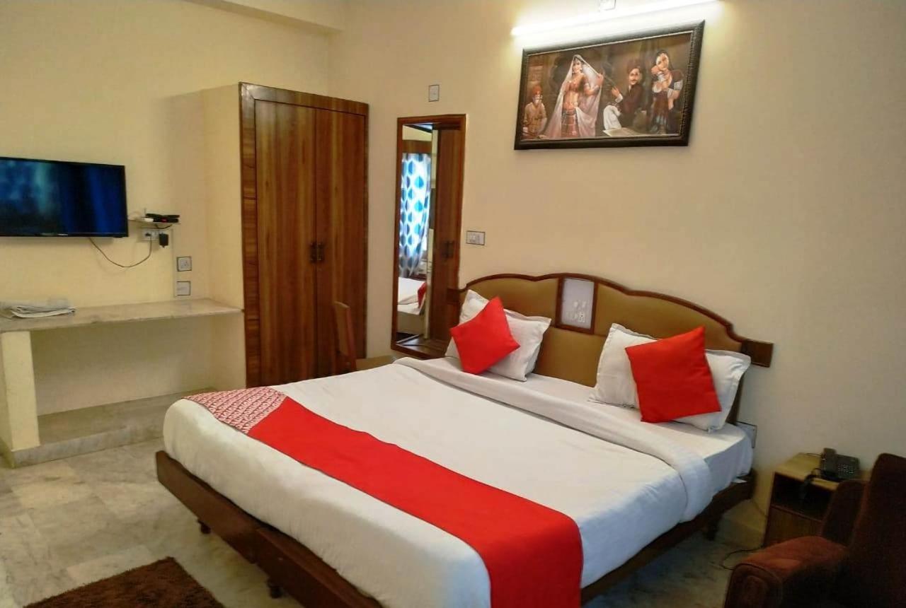 Hotel Vinayakam Udaipur Bagian luar foto